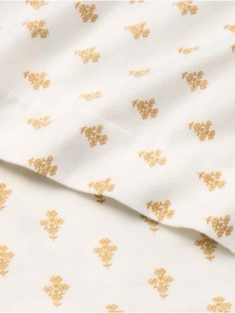 Threshold Floral Cream and Gold Queen Sheet Set